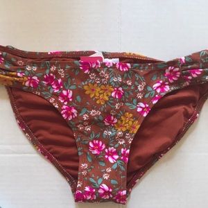 Bikini M Xhilaration